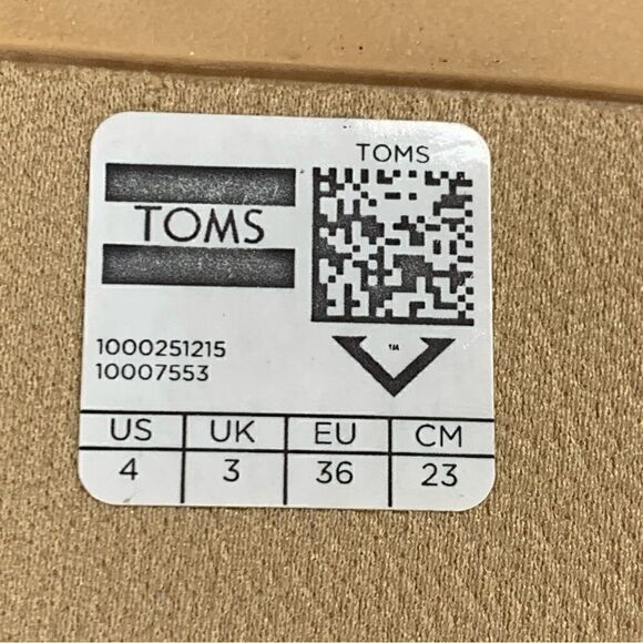 TOMS~Girls~”Correa”~ Red/White PinStripe Flat Open Toe Sandals~Size 4 - Picture 9 of 9